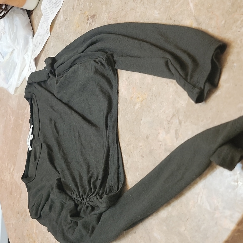 New girl's antistar top